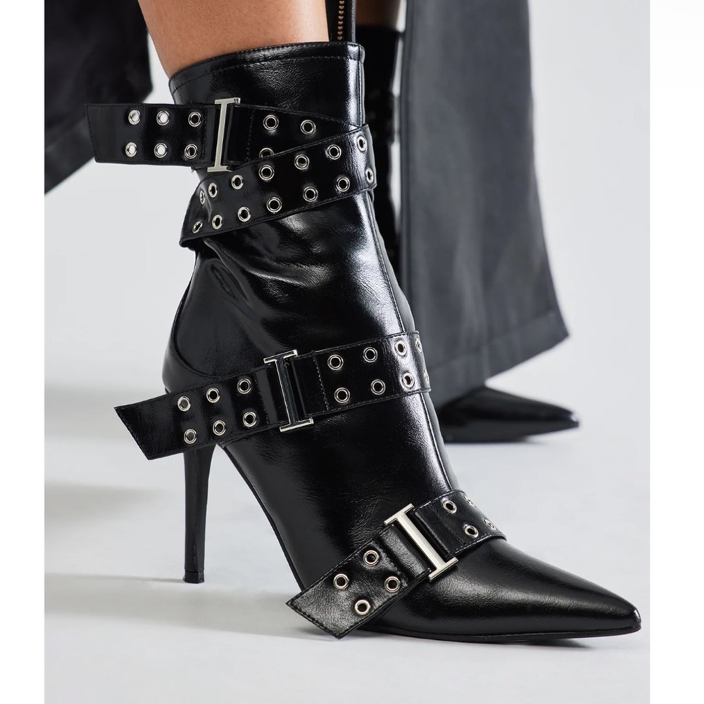 Black Leather Buckle Strap Ankle Boots